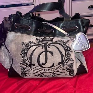 SOLD🫶🏻Juicy couture grey day dreamer